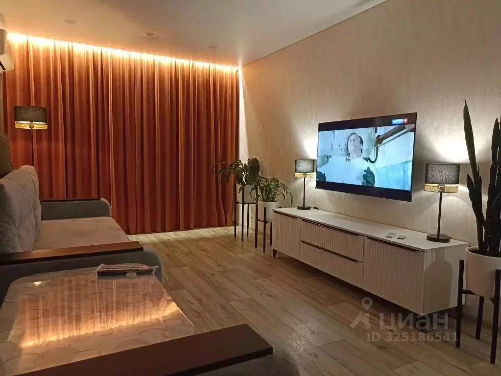 2-к кв. Челябинская область, Сатка Бакальская ул., 3 (45.0 м) - Фото 1