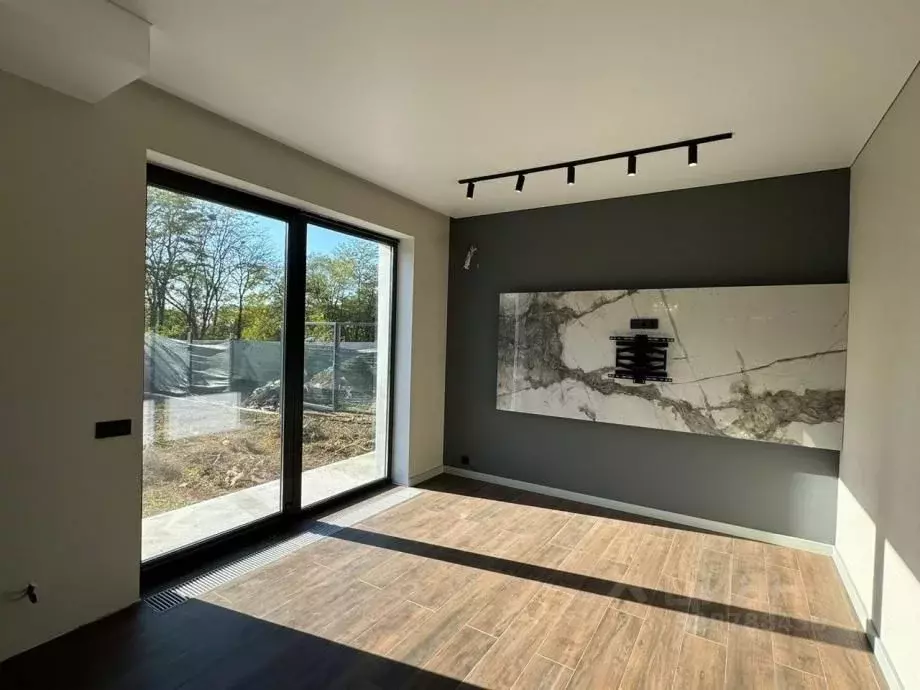 Дом в Крым, Симферопольский район, Молодежное пгт, Кутузовский СНТ ул. ... - Фото 1