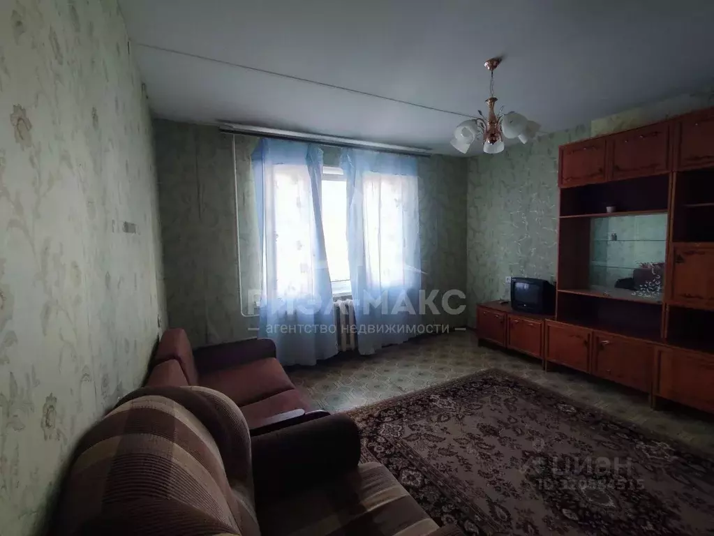 2-к кв. Брянская область, Брянск Рыночный пер., 2 (50.0 м) - Фото 0
