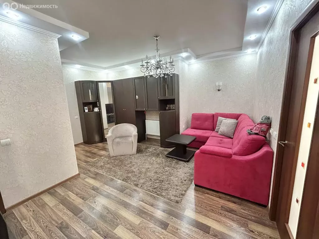 1-комнатная квартира: Астрахань, Боевая улица, 36к1 (45 м) - Фото 1