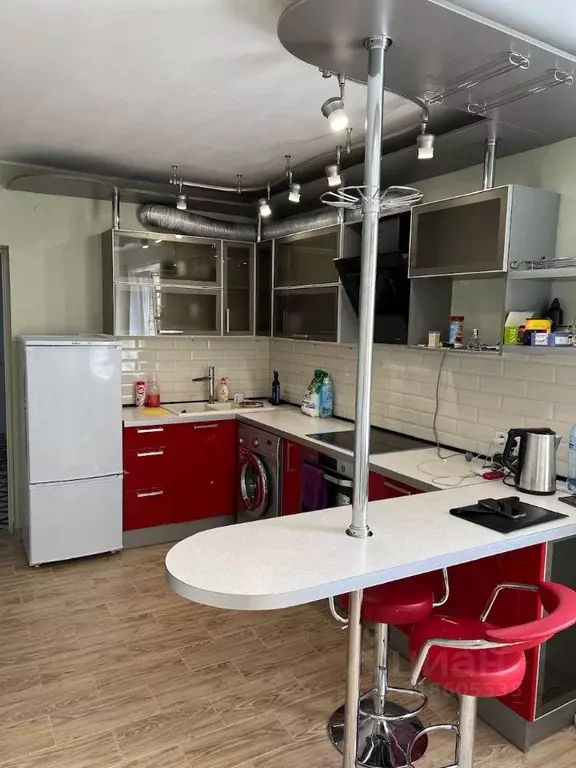 2-к кв. Иркутская область, Иркутск ул. Глеба Успенского, 6/3 (72.1 м) - Фото 0