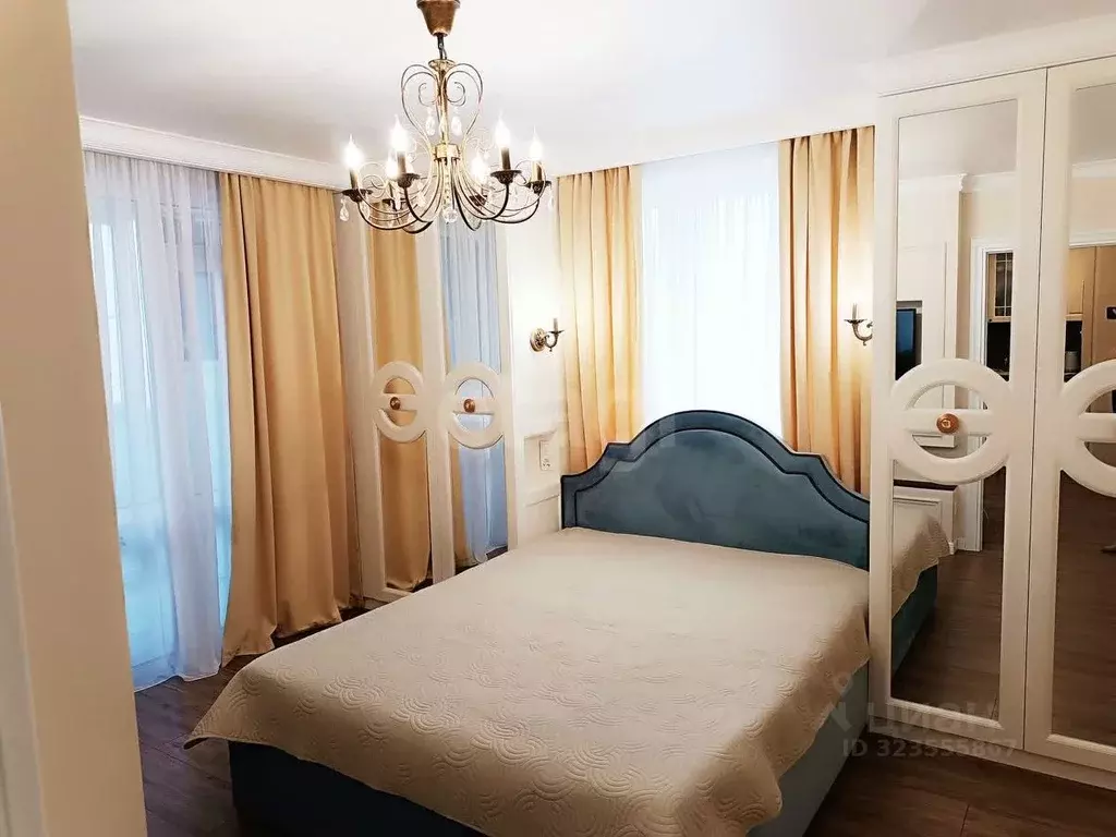 2-к кв. Тюменская область, Тюмень ул. Обдорская, 1 (60.3 м) - Фото 1