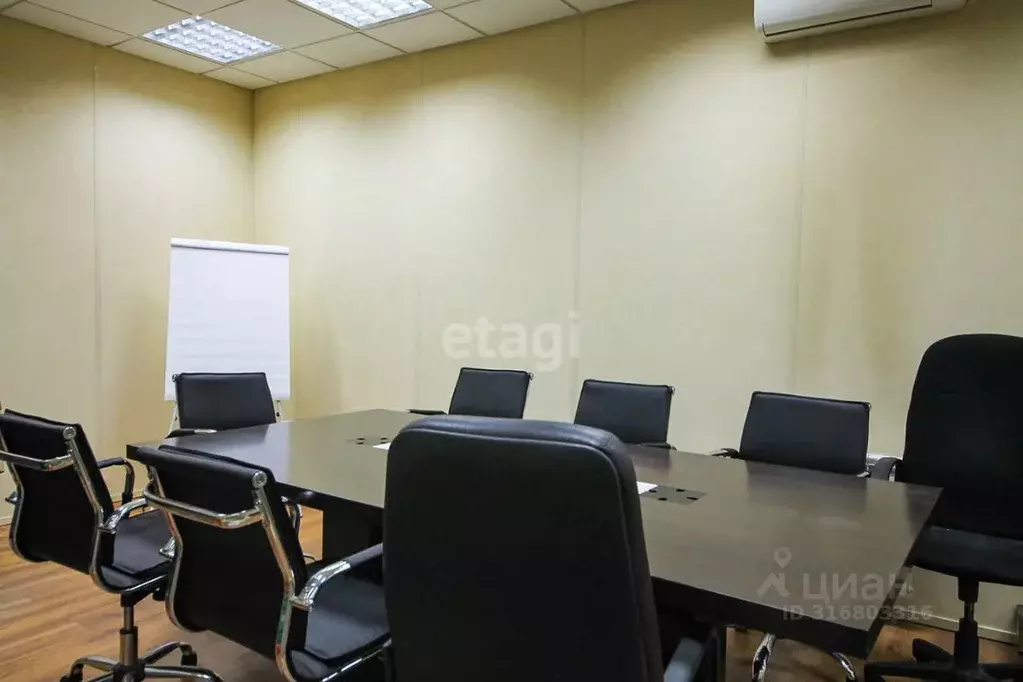 Офис в Свердловская область, Екатеринбург просп. Космонавтов, 15литО ... - Фото 1