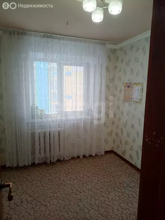 4-комнатная квартира: Альметьевск, улица Гафиатуллина, 9 (60.2 м) - Фото 2