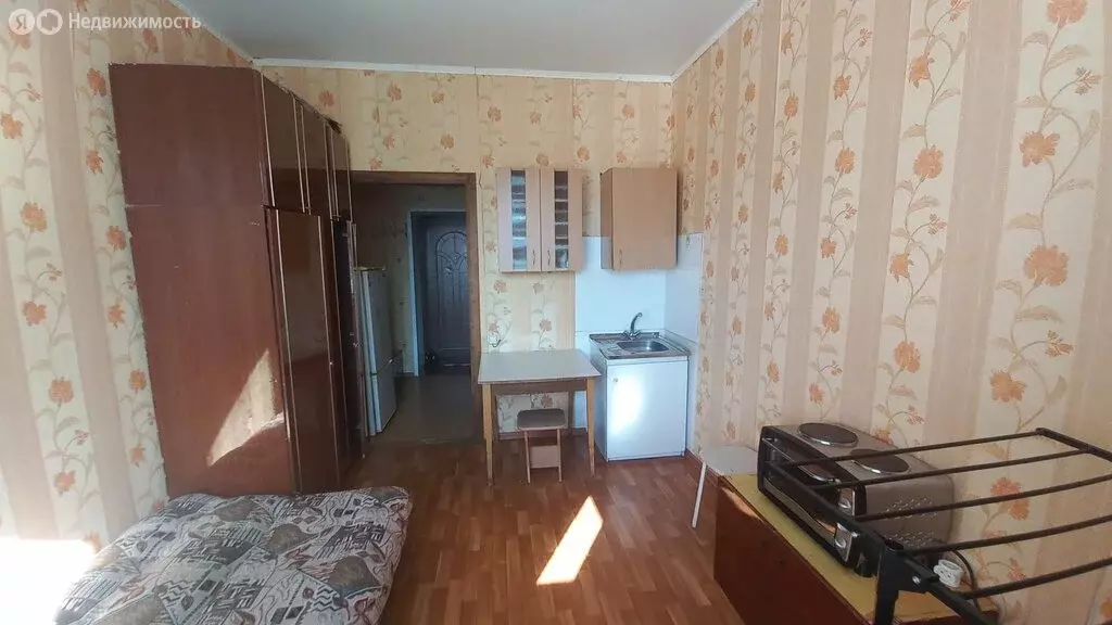 Квартира-студия: Барнаул, улица Димитрова, 38 (14 м) - Фото 1