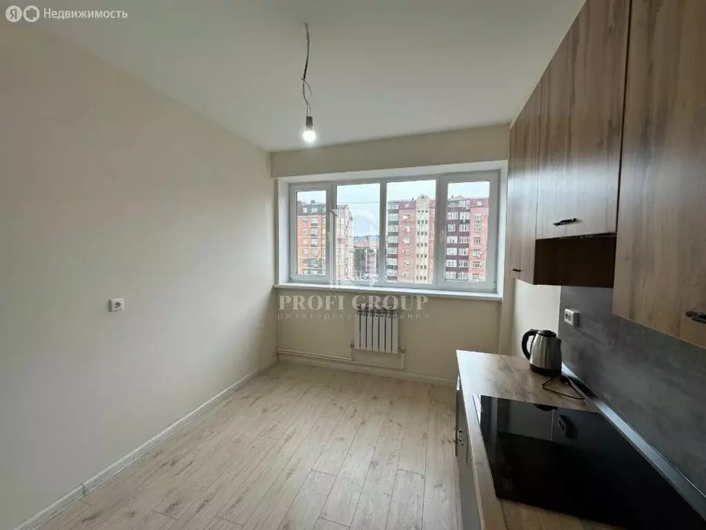 1-комнатная квартира: Каспийск, улица Зейнудина Батманова, 4А (38 м) - Фото 1