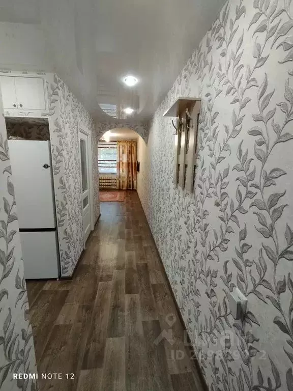 3-к кв. Ростовская область, Каменск-Шахтинский ул. Гагарина, 81 (52.0 ... - Фото 0