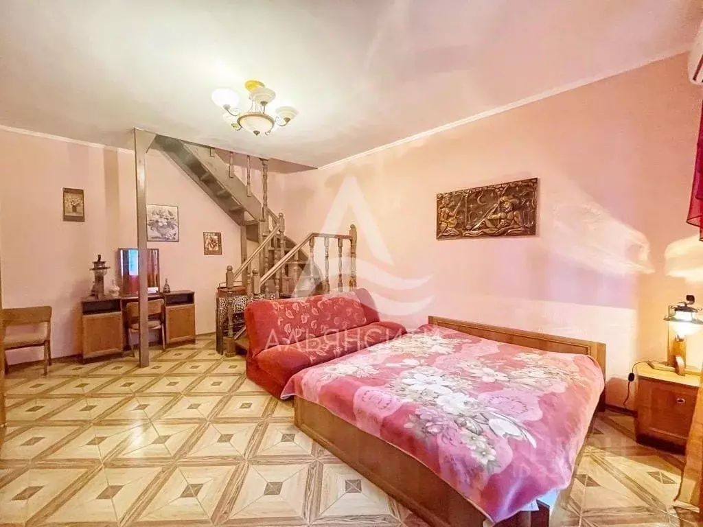 3-к кв. Крым, Алушта муниципальный округ, пос. Семидворье, Волна мкр ... - Фото 2