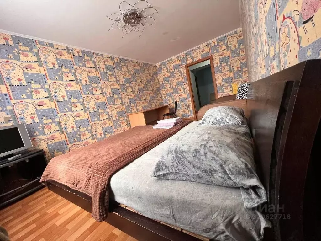 3-к кв. Тюменская область, Тюмень 6-й мкр, ул. Валерии Гнаровской, ... - Фото 1