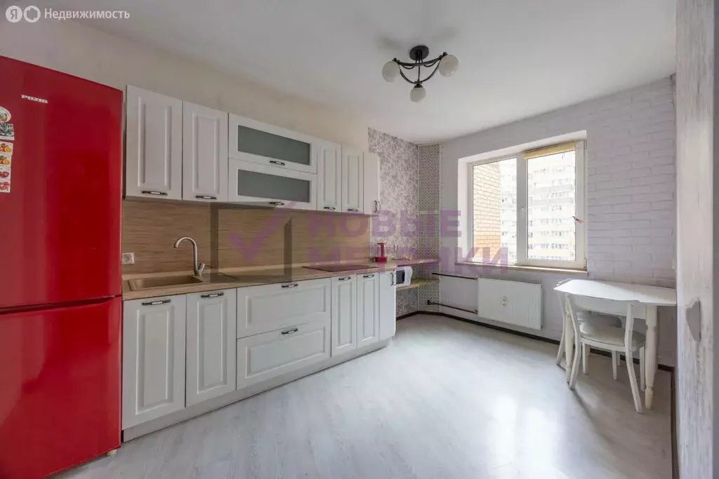 2-комнатная квартира: Мурино, Петровский бульвар, 7 (63.6 м) - Фото 1