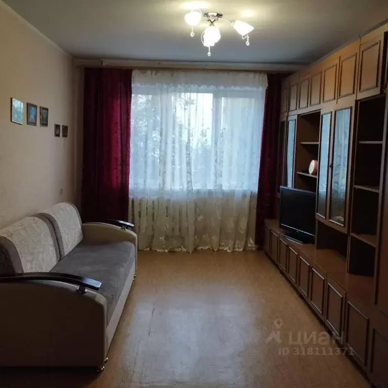1-к кв. Татарстан, Набережные Челны Цветочный бул., 23 (35.3 м) - Фото 0