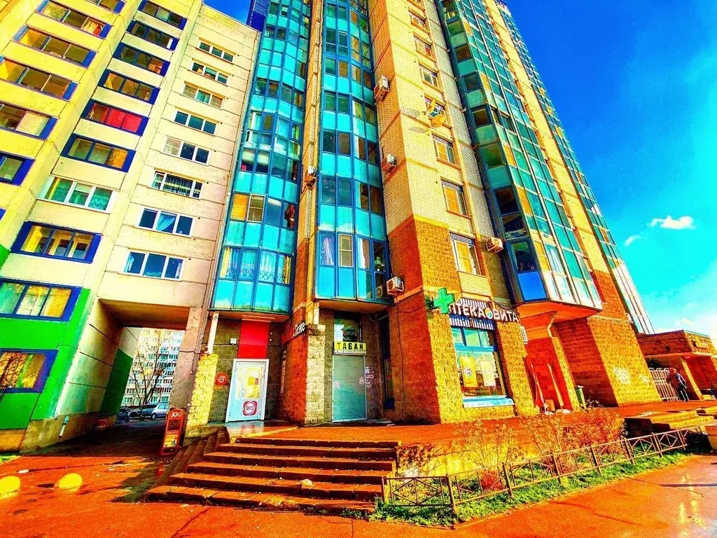 Помещение свободного назначения в Санкт-Петербург ул. Димитрова, 2 (71 ... - Фото 1