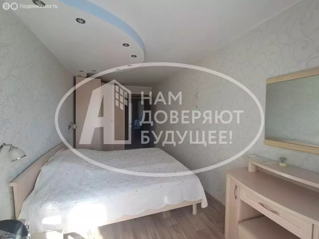 3-комнатная квартира: Губаха, Октябрьский проспект, 14 (58.9 м) - Фото 1