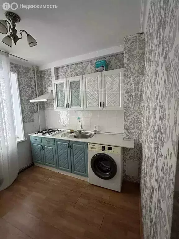 1-комнатная квартира: Махачкала, улица Татама Мурадова, 2 (40 м) - Фото 2