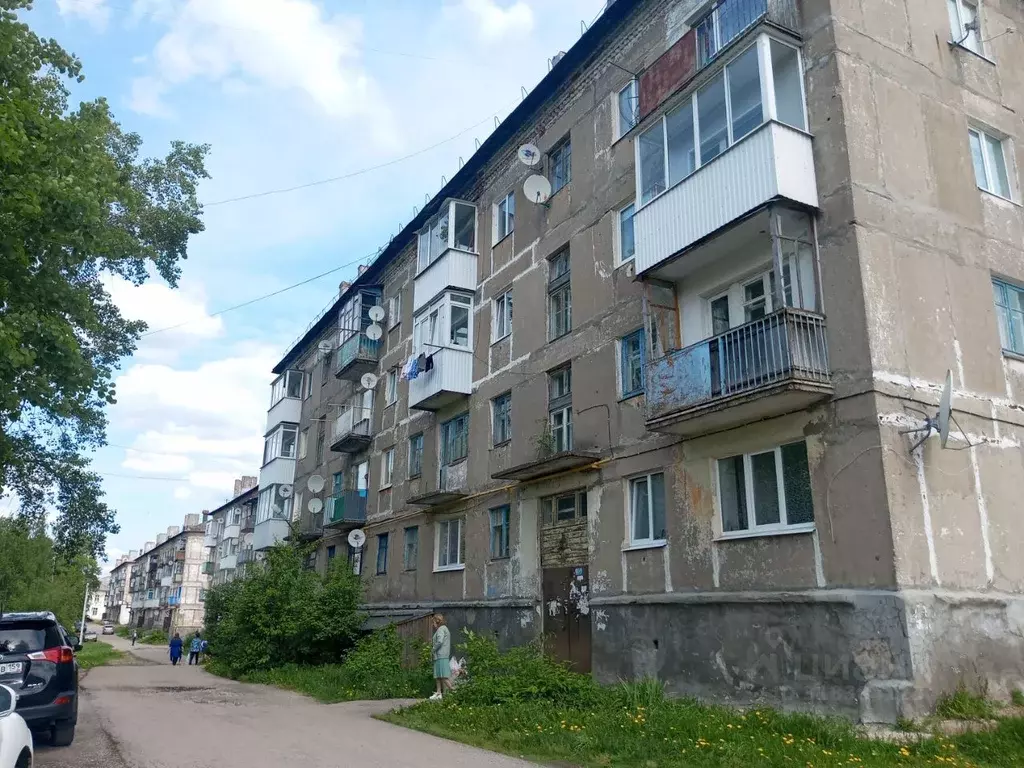 2-к кв. Пермский край, Губахинский муниципальный округ, Углеуральский ... - Фото 1