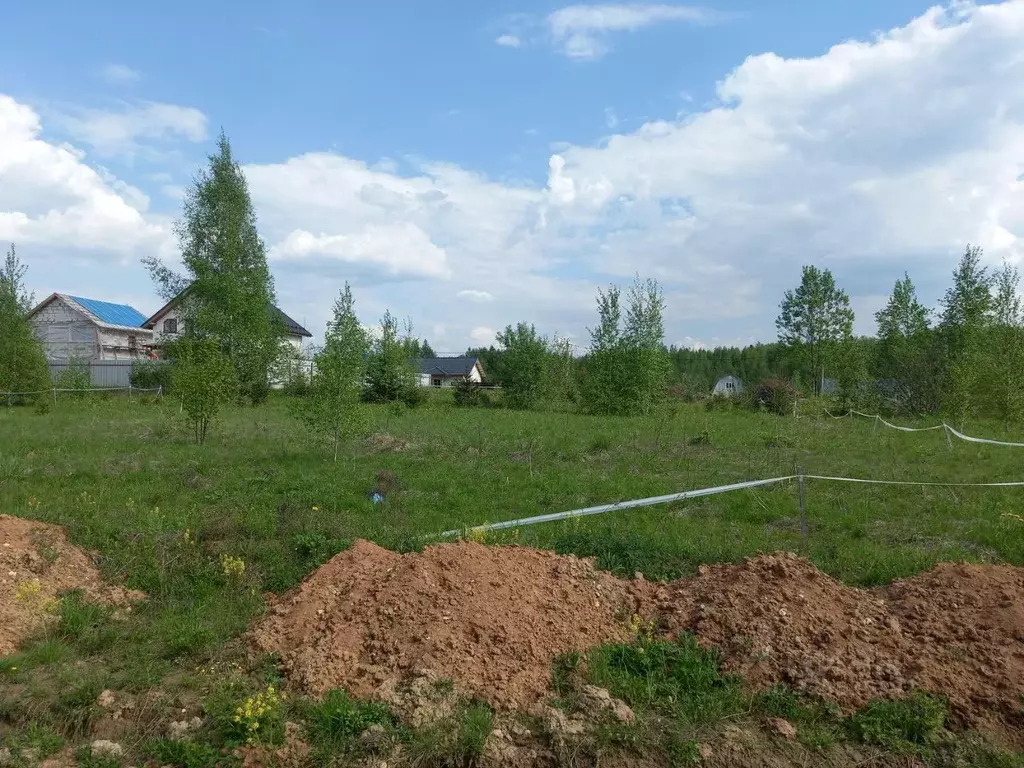 Участок в Московская область, Дмитровский муниципальный округ, д. ... - Фото 1