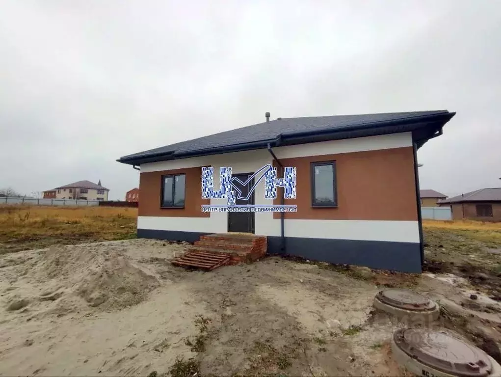 Дом в Курская область, Курский район, Новопоселеновский сельсовет, д. ... - Фото 1