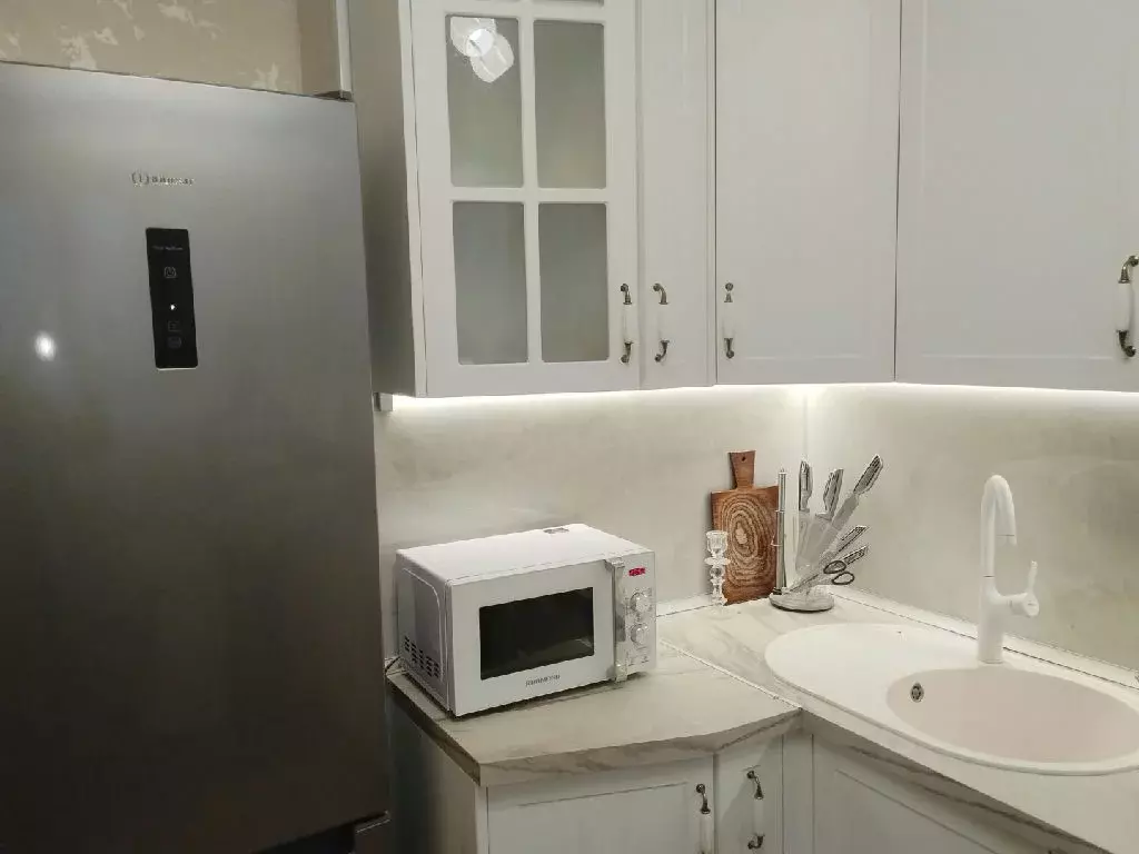 Продается 3-комнатная квартира - Фото 1