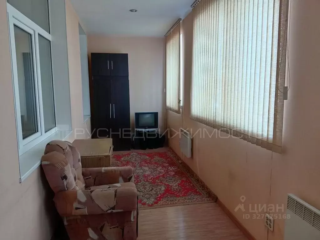 3-к кв. Кировская область, Киров ул. Тренера Пушкарева, 4 (94.7 м) - Фото 1