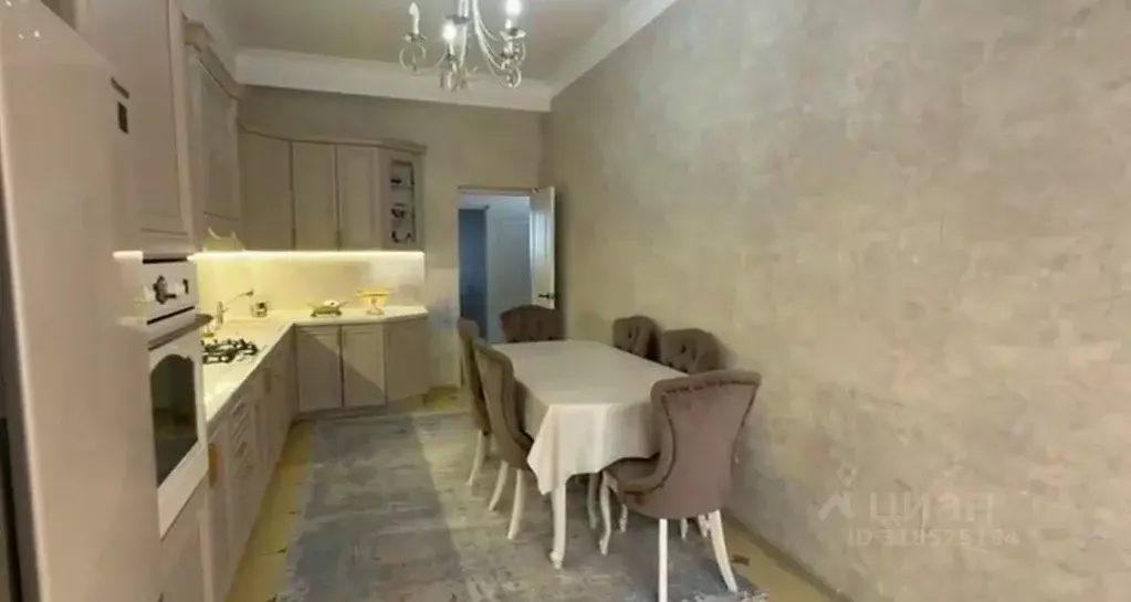 2-к кв. Дагестан, Махачкала ул. Хвартикунинская, 38 (105.0 м) - Фото 0
