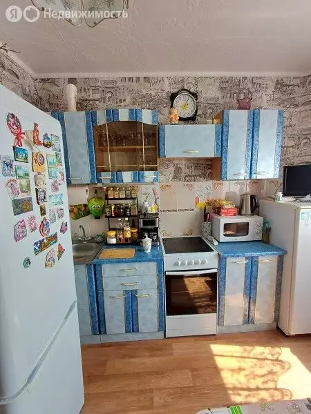 2-комнатная квартира: Усть-Илимск, проспект Мира, 17 (49.5 м) - Фото 2