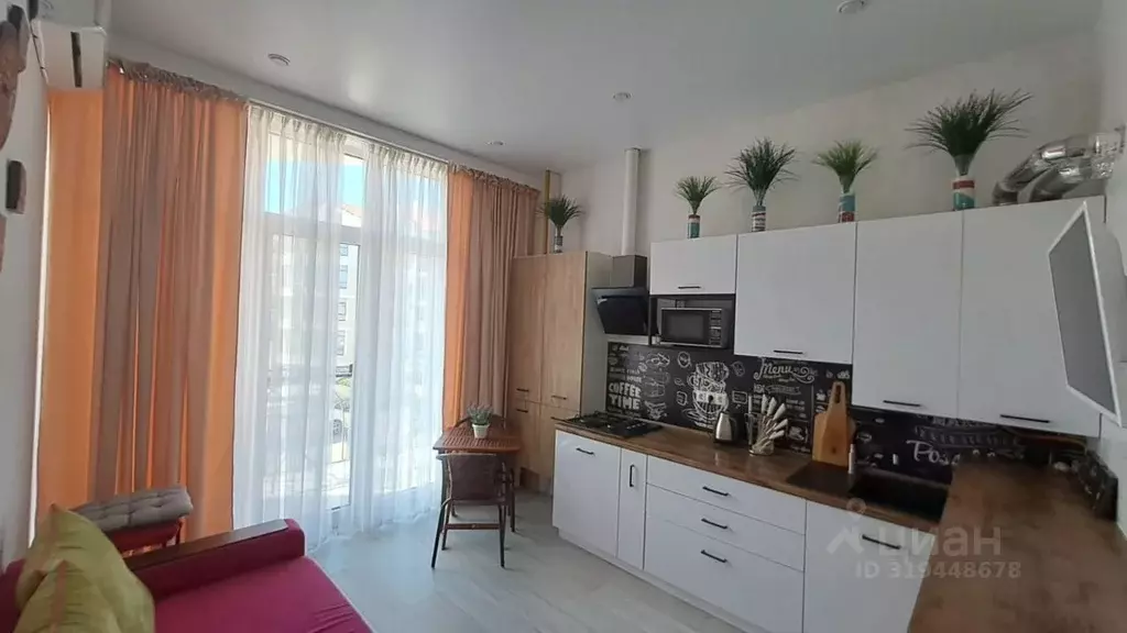 1-к кв. Краснодарский край, Геленджик Крымская ул., 22к14 (39.0 м) - Фото 0