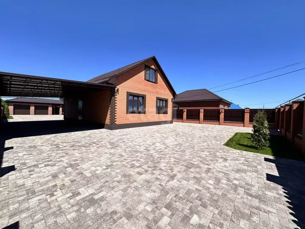 Дом в Краснодарский край, Ейский район, Александровское с/пос, пос. ... - Фото 1