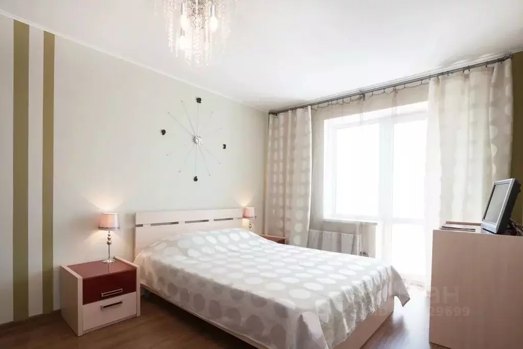 1-к кв. Свердловская область, Екатеринбург ул. Союзная, 4 (37.0 м) - Фото 0