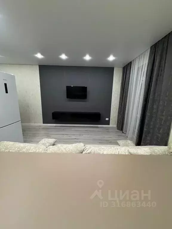 Студия Хакасия, Абакан ул. Генерала Тихонова, 8 (32.0 м) - Фото 1