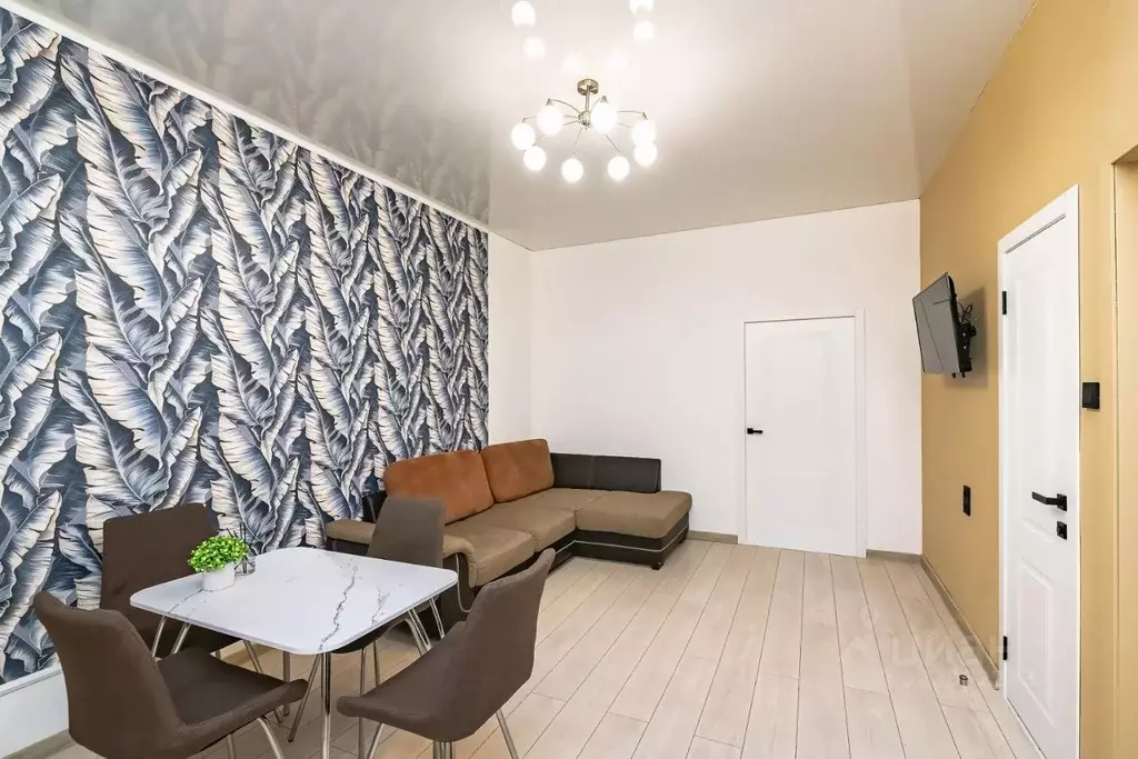 2-к кв. Приморский край, Владивосток ул. Адмирала Фокина, 19 (60.0 м) - Фото 2