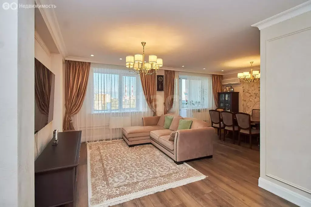 3-комнатная квартира: Тюмень, Харьковская улица, 59/4 (110 м) - Фото 0