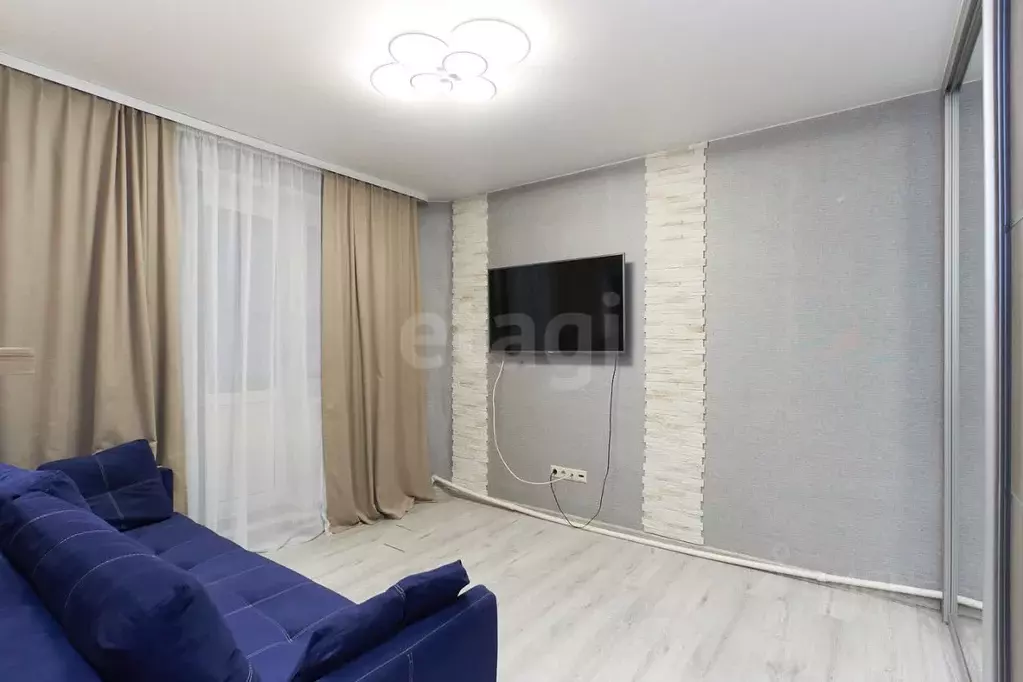 1-к кв. Тюменская область, Тюмень ул. Республики, 198 (32.0 м) - Фото 2