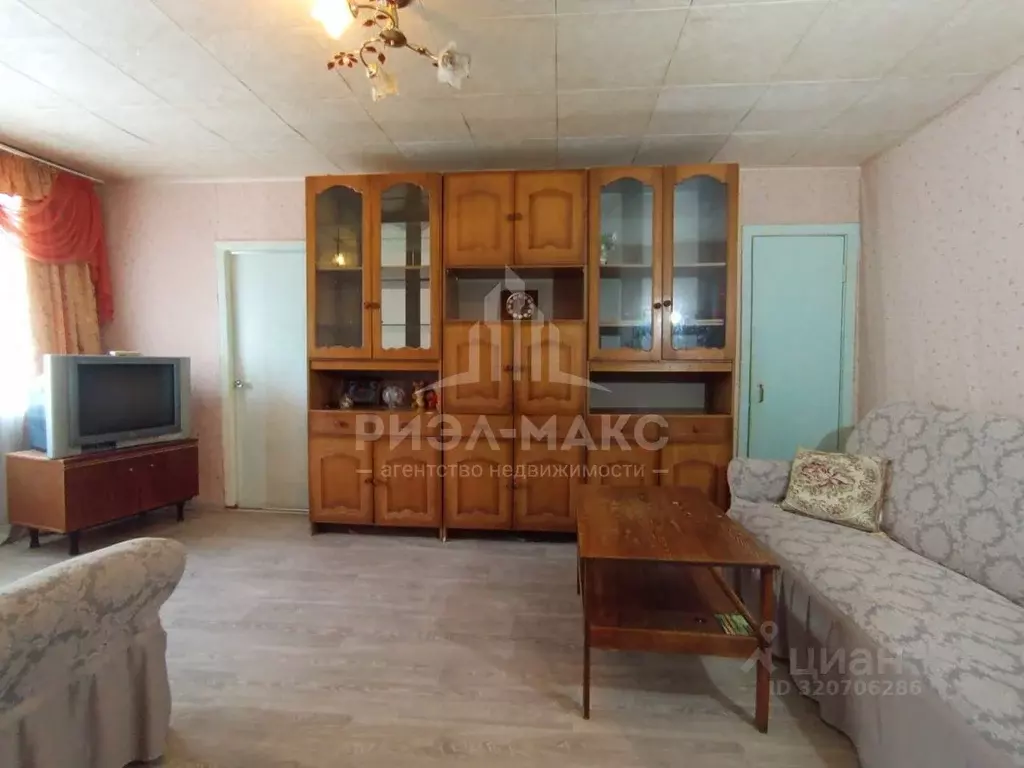 2-к кв. Брянская область, Брянск Новозыбковский пер., 7 (45.0 м) - Фото 1