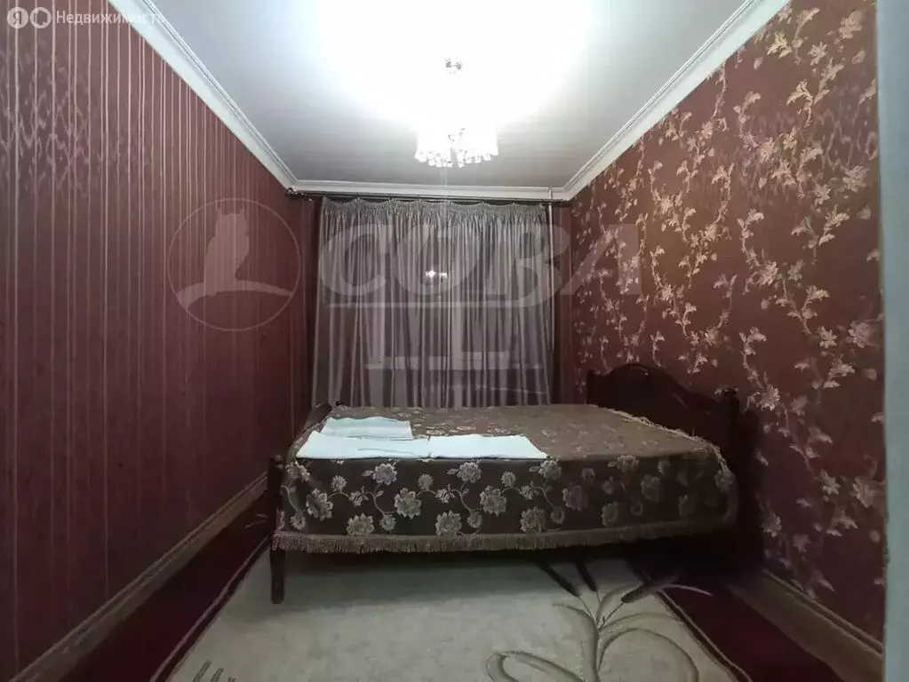 2-комнатная квартира: Махачкала, проспект Имама Шамиля, 77А (48 м) - Фото 1