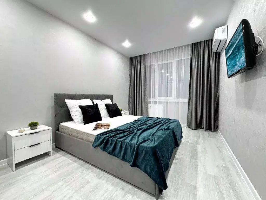 1-к кв. Оренбургская область, Оренбург Северо-Восточный жилрайон, 19А ... - Фото 0