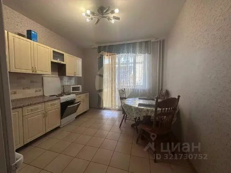 3-к кв. Белгородская область, Старый Оскол Степной мкр, 18 (94.9 м) - Фото 1