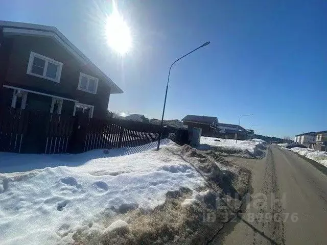 Участок в Московская область, Наро-Фоминский городской округ, д. ... - Фото 1