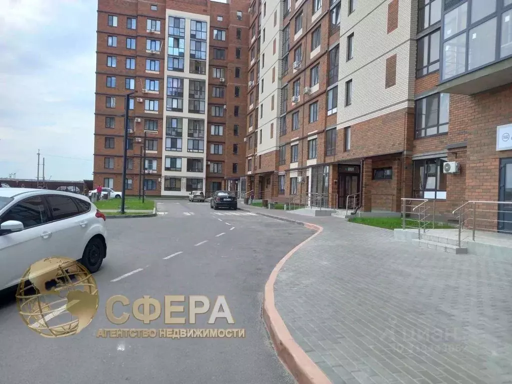 2-к кв. Белгородская область, Старый Оскол Центральный мкр, 4А (58.8 ... - Фото 1