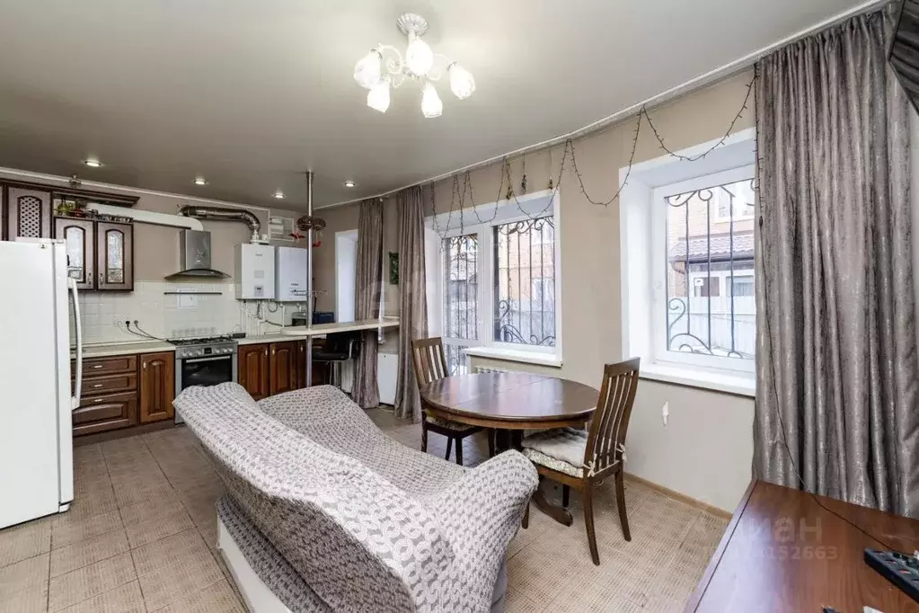 3-к кв. Пермский край, Пермь ул. Александра Щербакова, 72 (150.0 м) - Фото 0