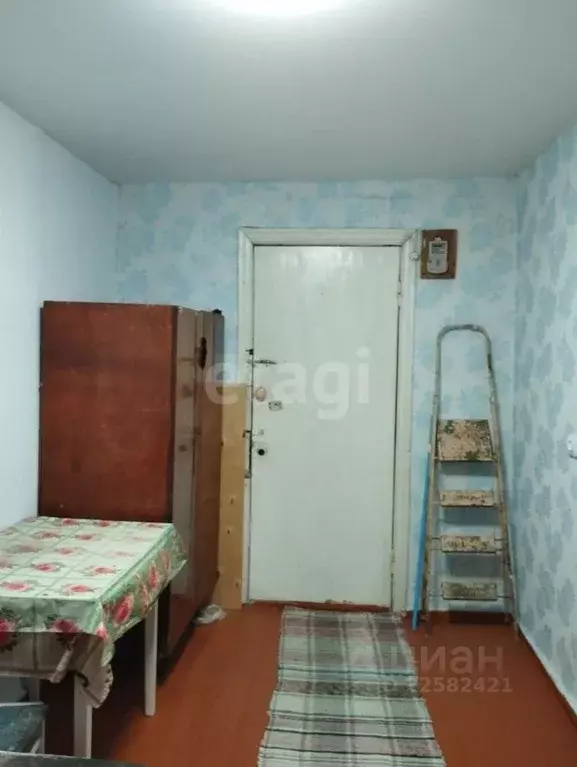 Комната Удмуртия, Сарапул Ленинградская ул., 25 (9.2 м) - Фото 1