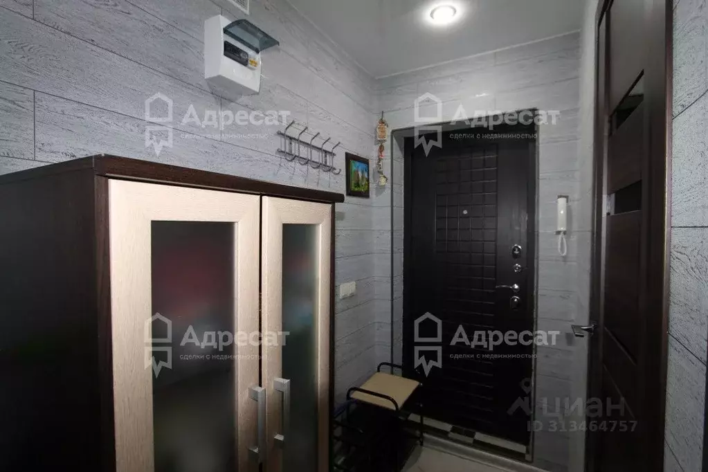 1-к кв. Волгоградская область, Волгоград ул. Дзержинского, 41 (30.5 м) - Фото 0