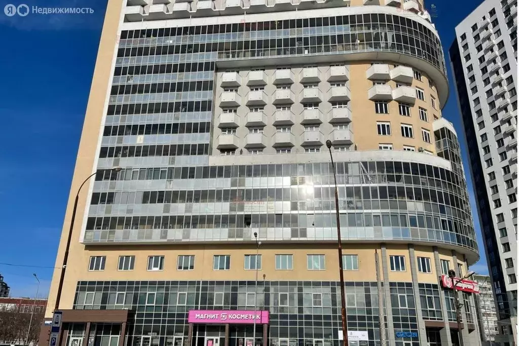 Квартира-студия: Екатеринбург, улица Крестинского, 35 (31.9 м) - Фото 2