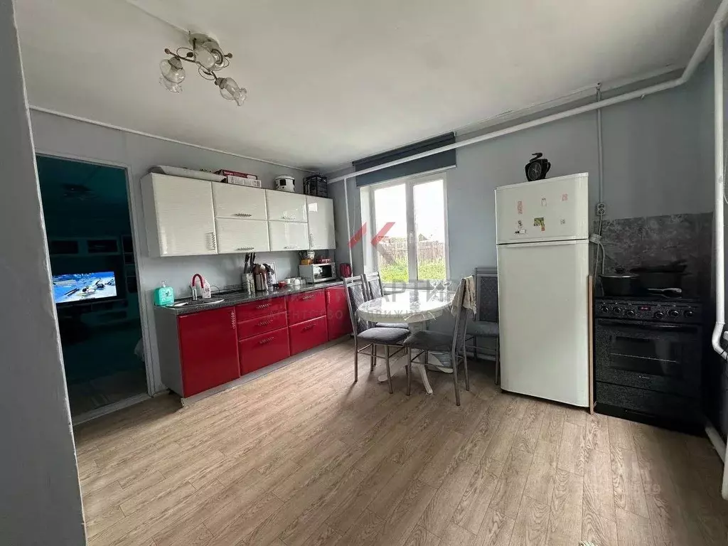 Дом в Тыва, Кызылский кожуун, Каа-Хем пгт ул. Крылова (200 м) - Фото 2