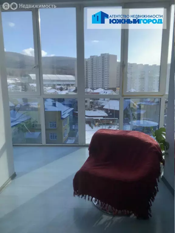 5-комнатная квартира: Южно-Сахалинск, Комсомольская улица, 291Б (198.2 ... - Фото 2