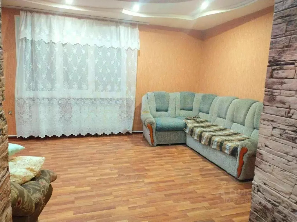 Коттедж в Белгородская область, Старый Оскол ул. Монтажников (100 м) - Фото 2