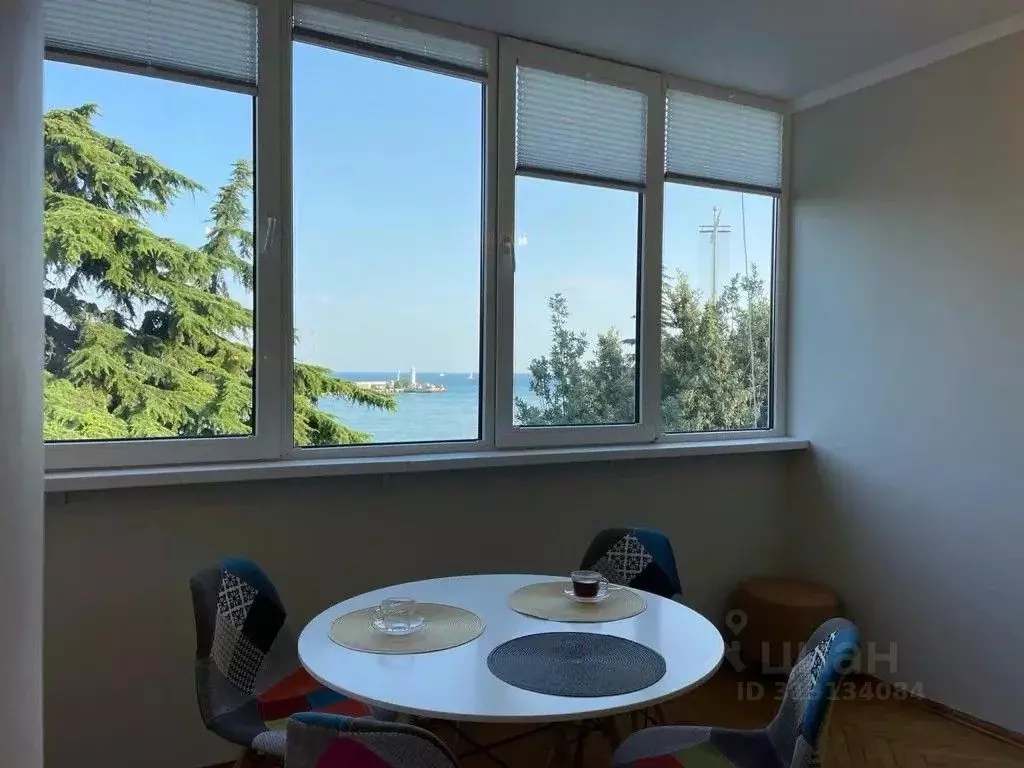 1-к кв. Крым, Ялта наб. Имени В.И. Ленина, 5 (44.0 м) - Фото 1