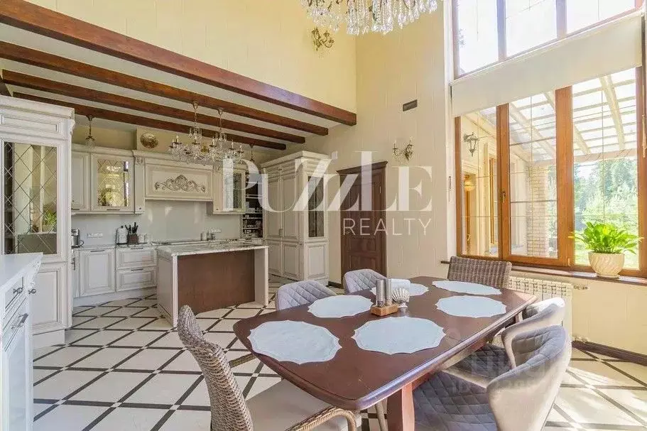 Дом в Ленинградская область, Выборгский район, Первомайское с/пос, ... - Фото 1