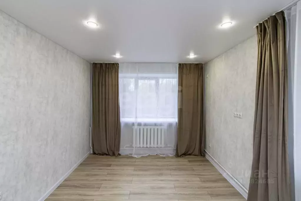 1-к кв. Тюменская область, Тюмень проезд Геологоразведчиков, 21 (30.5 ... - Фото 1