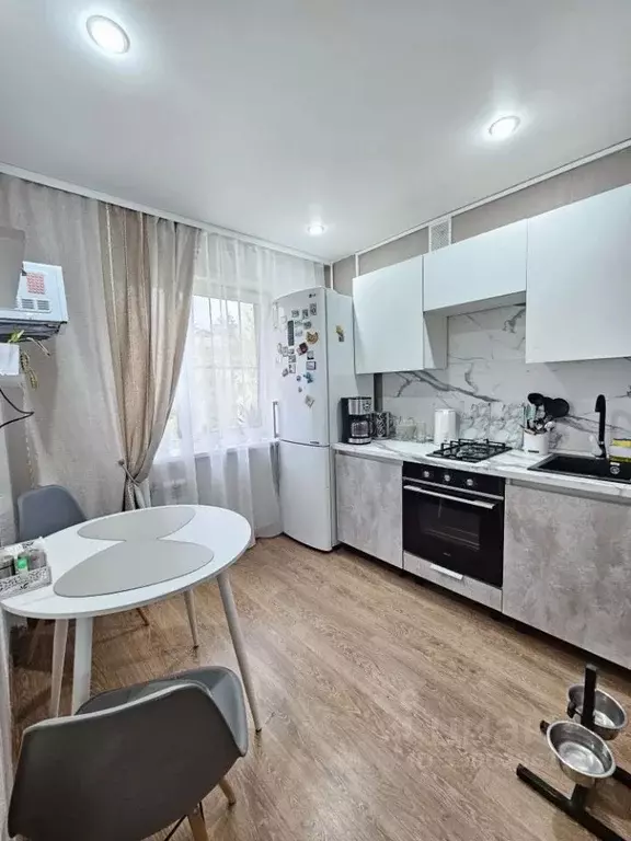 2-к кв. Иркутская область, Ангарск 12-й мкр, 4 (45.2 м) - Фото 1