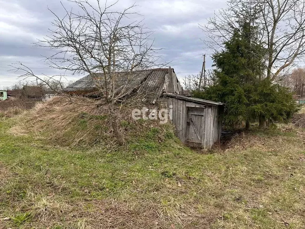Дом в Ленинградская область, Кировский район, Шумское с/пос, с. Шум ... - Фото 1